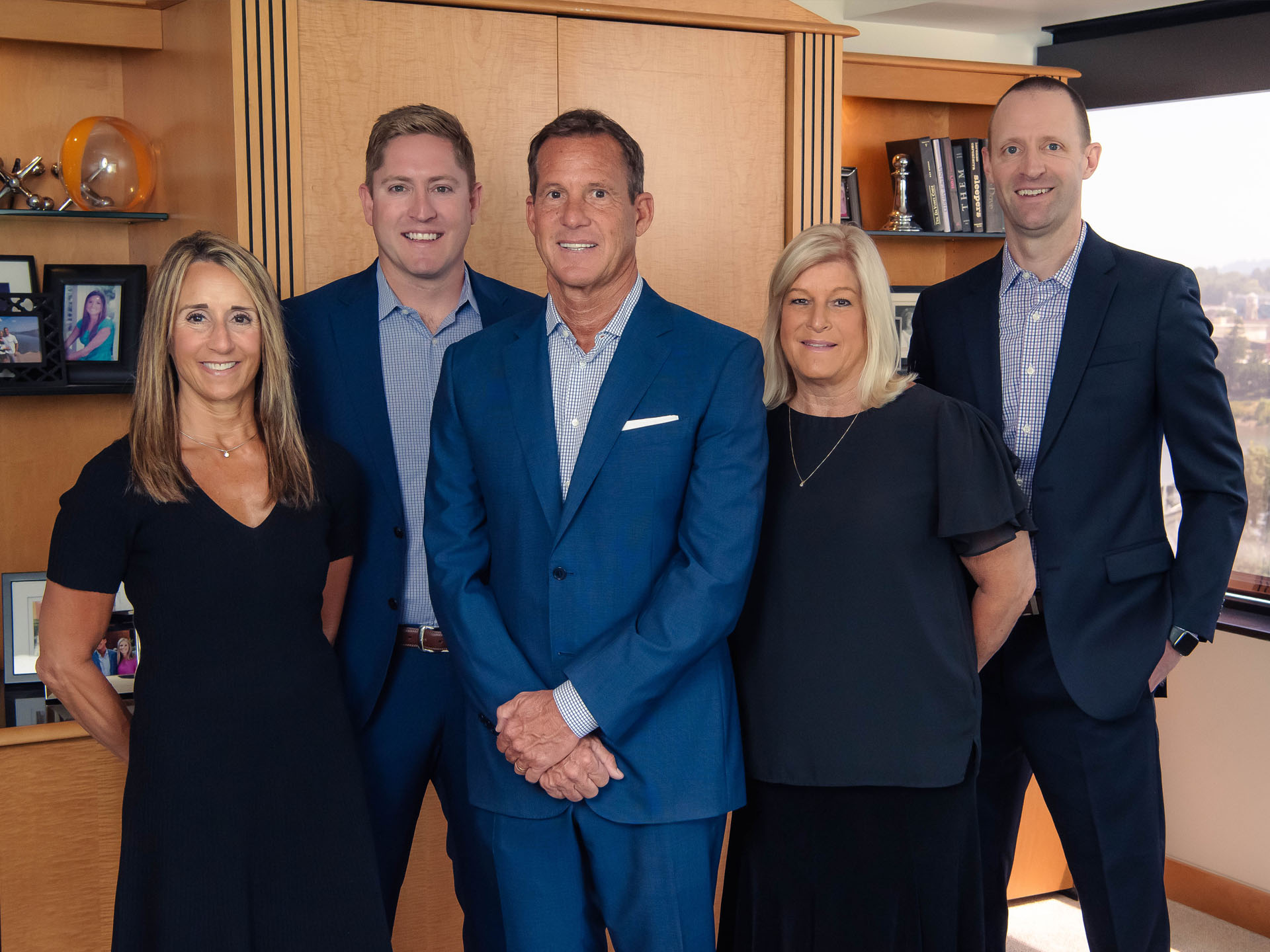 Mengis Capital Management, Professional Team